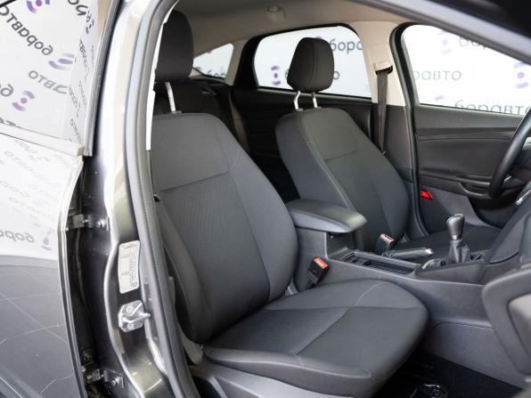 Ford Focus III Рестайлинг с пробегом 2019 года, цена 1 299 000 рублей, 112337 км, хэтчбек, Автокод Объявления