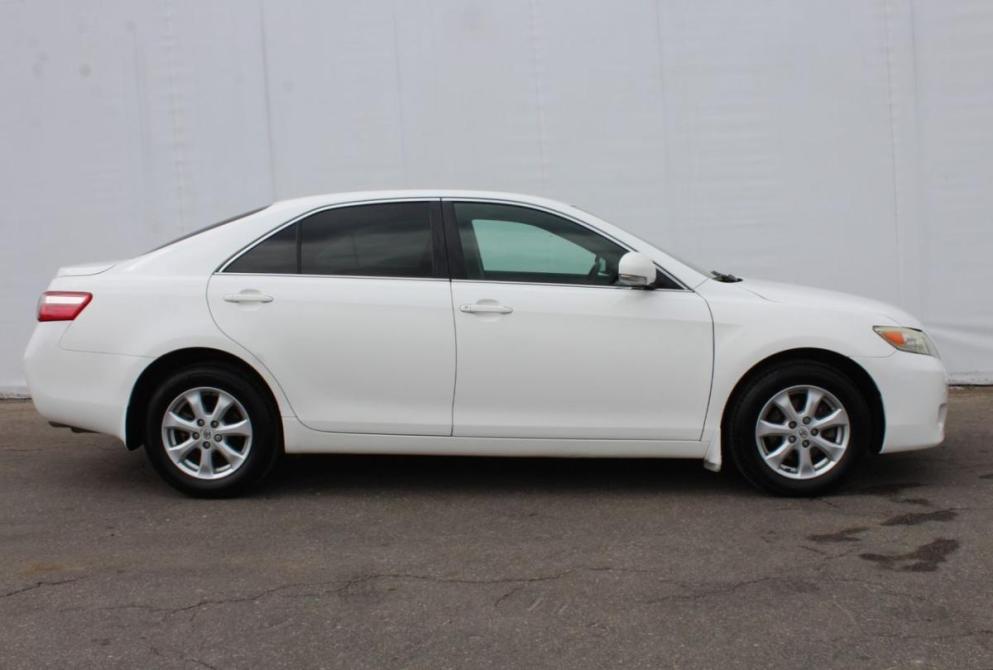 Toyota Camry VI (XV40) Рестайлинг Нижний Новгород  - изображение 8
