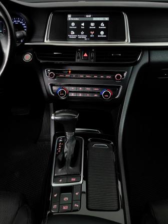Kia Optima IV Рестайлинг с пробегом 2018 года, цена 1 898 000 рублей, 124962 км, седан, Автокод Объявления