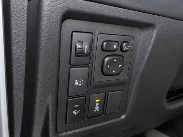 Toyota Land Cruiser Prado 150 Series с пробегом 2012 года, цена 2 799 000 рублей, 225000 км, внедорожник, Автокод Объявления