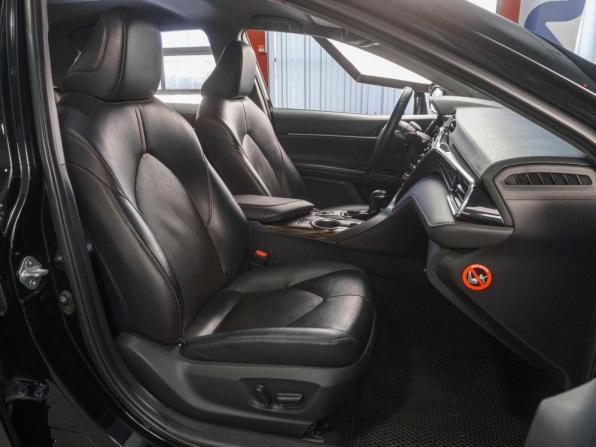 Toyota Camry VIII (XV70) с пробегом 2019 года, цена 2 699 000 рублей, 171714 км, седан, Автокод Объявления
