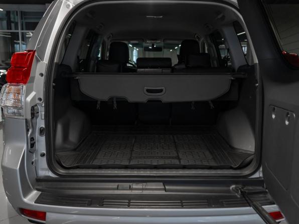 Toyota Land Cruiser Prado 150 Series с пробегом 2011 года, цена 3 650 000 рублей, 127317 км, внедорожник, Автокод Объявления