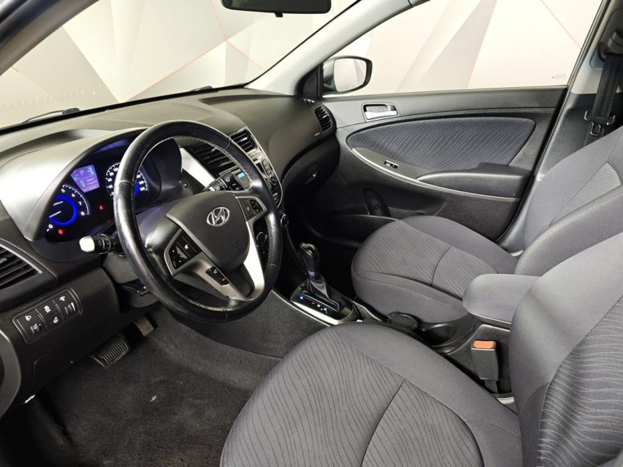 Hyundai Solaris I Рестайлинг Москва  - изображение 19