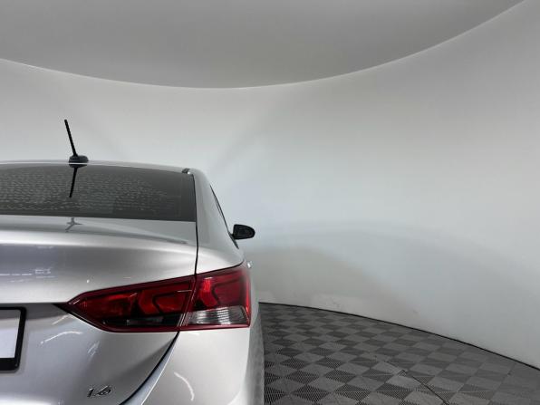 Hyundai Solaris II с пробегом 2018 года, цена 1 135 000 рублей, 132000 км, седан, Автокод Объявления