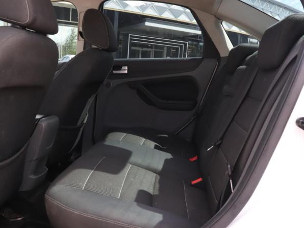 Ford Focus II Рестайлинг с пробегом 2008 года, цена 410 000 рублей, 295446 км, седан, Автокод Объявления