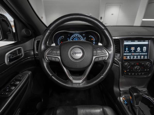 Jeep Grand Cherokee IV (WK2) Рестайлинг с пробегом 2018 года, цена 3 530 000 рублей, 75563 км, внедорожник, Автокод Объявления