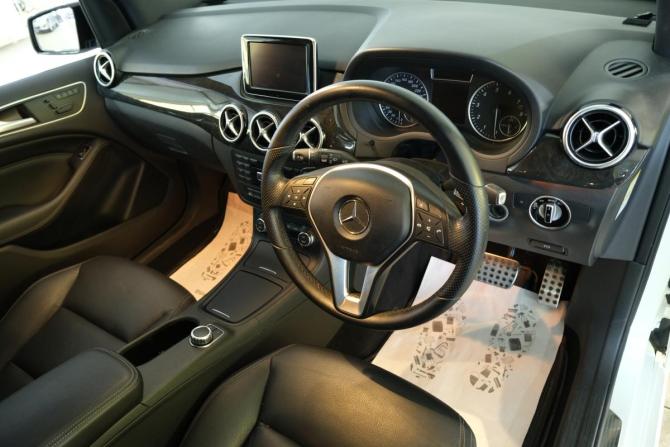 Mercedes-Benz B-Класс II (W246) с пробегом 2012 года, цена 1 299 000 рублей, 53500 км, хэтчбек, Автокод Объявления