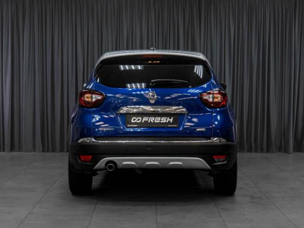Renault Kaptur I Рестайлинг с пробегом 2020 года, цена 1 749 000 рублей, 107018 км, внедорожник, Автокод Объявления