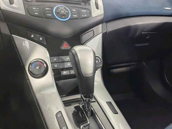 Chevrolet Cruze I Рестайлинг с пробегом 2013 года, цена 750 000 рублей, 128795 км, хэтчбек, Автокод Объявления