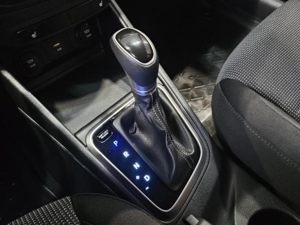Hyundai Solaris II Рестайлинг с пробегом 2022 года, цена 1 339 000 рублей, 87880 км, седан, Автокод Объявления
