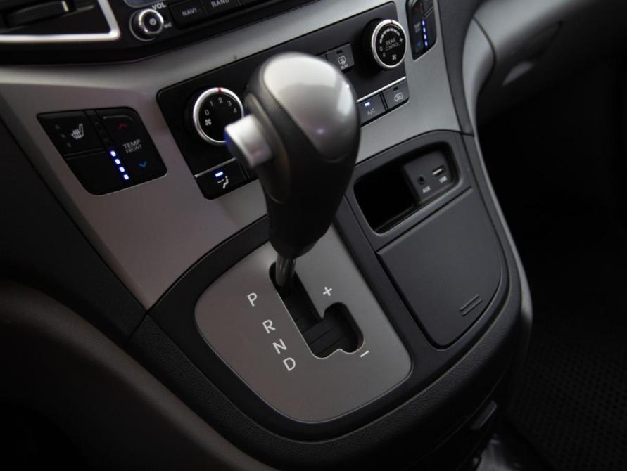 Hyundai Grand Starex I Рестайлинг Санкт-Петербург  - изображение 13