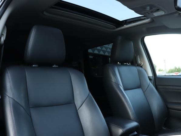 Mitsubishi Montero Sport III Рестайлинг с пробегом 2023 года, цена 4 290 000 рублей, 40340 км, внедорожник, Автокод Объявления