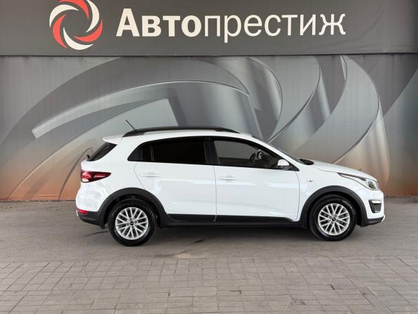 Kia Rio IV с пробегом 2018 года, цена 1 375 000 рублей, 139750 км, хэтчбек, Автокод Объявления