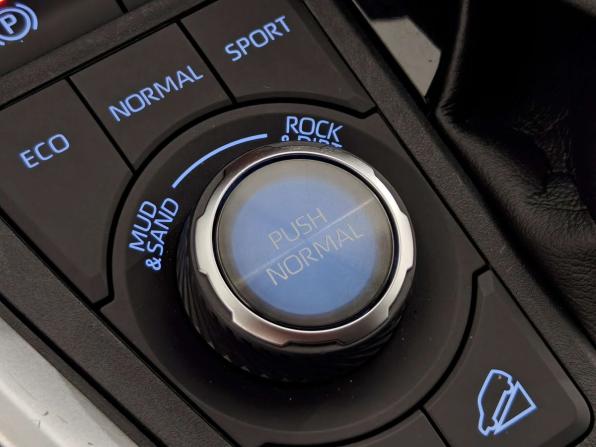 Toyota RAV4 V (XA50) с пробегом 2021 года, цена 3 600 000 рублей, 77210 км, внедорожник, Автокод Объявления