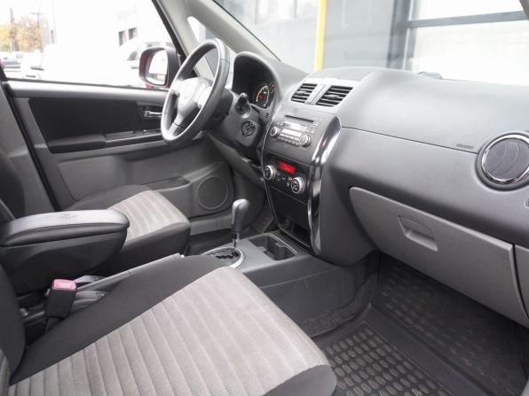 Suzuki SX4 I (Classic) Рестайлинг с пробегом 2011 года, цена 940 000 рублей, 103110 км, хэтчбек, Автокод Объявления