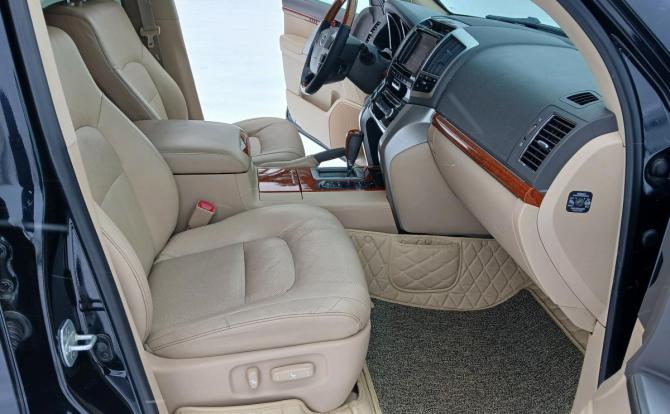 Toyota Land Cruiser 200 Series Рестайлинг 1 с пробегом 2012 года, цена 3 128 000 рублей, 298524 км, внедорожник, Автокод Объявления