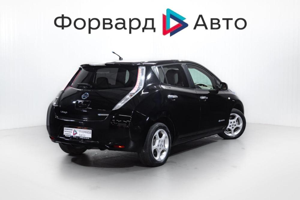 Nissan Leaf I (ZE0/AZE0) Тюмень  - изображение 8