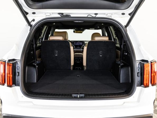 Kia Sorento IV с пробегом 2021 года, цена 3 300 000 рублей, 117851 км, внедорожник, Автокод Объявления