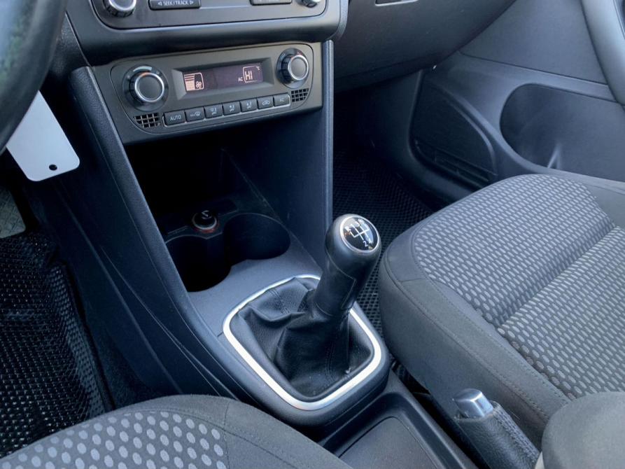 Volkswagen Polo V Самара  - изображение 13