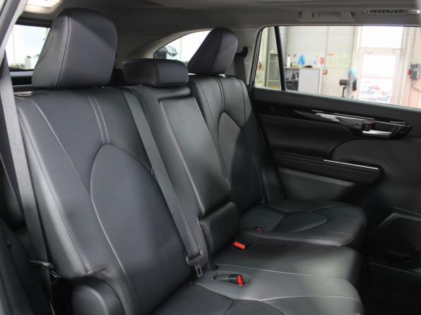 Toyota Highlander IV (XU70) с пробегом 2023 года, цена 5 000 000 рублей, 37357 км, внедорожник, Автокод Объявления