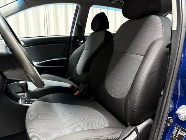 Hyundai Solaris I с пробегом 2012 года, цена 839 000 рублей, 130936 км, хэтчбек, Автокод Объявления