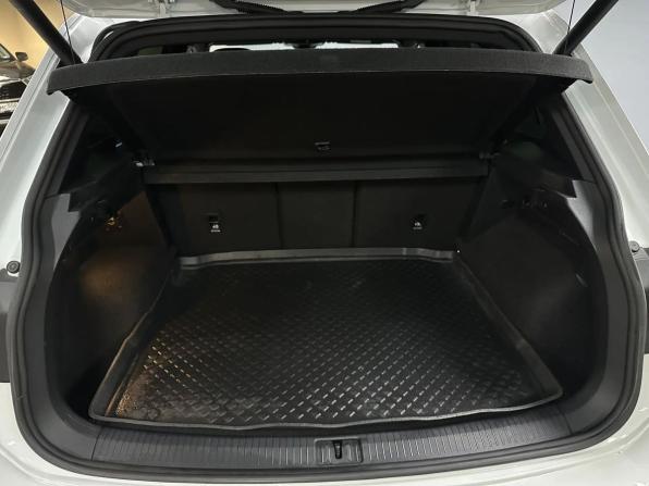 Volkswagen Tiguan II Рестайлинг с пробегом 2021 года, цена 3 899 000 рублей, 88147 км, внедорожник, Автокод Объявления