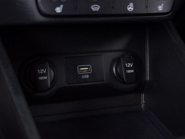 Hyundai Solaris II с пробегом 2019 года, цена 979 995 рублей, 144570 км, седан, Автокод Объявления