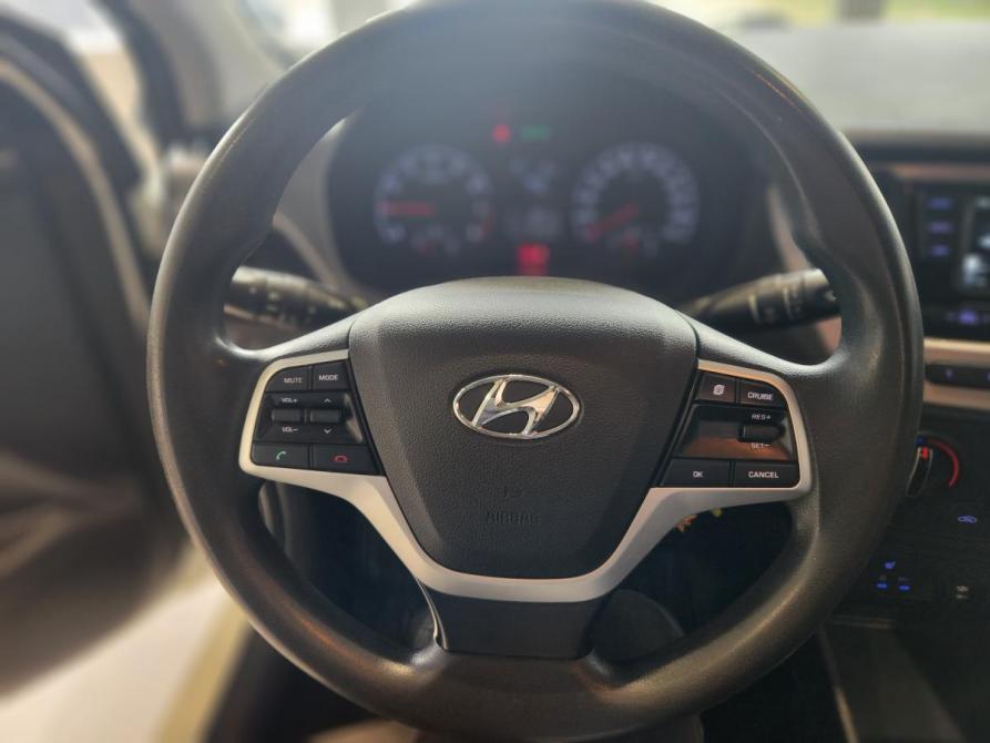 Hyundai Solaris II Великий Новгород  - изображение 11