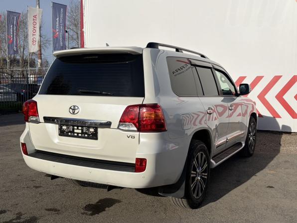 Toyota Land Cruiser 200 Series Рестайлинг 1 с пробегом 2014 года, цена 3 890 000 рублей, 219338 км, внедорожник, Автокод Объявления