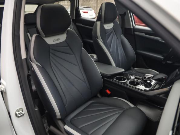 Geely Atlas II с пробегом 2023 года, цена 2 449 777 рублей, 62200 км, внедорожник, Автокод Объявления
