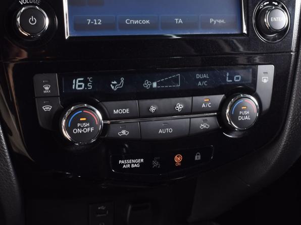 Nissan Qashqai II с пробегом 2017 года, цена 1 699 999 рублей, 151257 км, внедорожник, Автокод Объявления