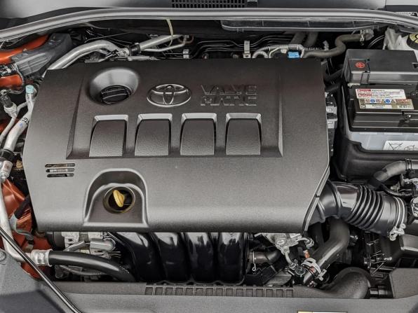 Toyota C-HR I Рестайлинг с пробегом 2020 года, цена 2 740 000 рублей, 46548 км, внедорожник, Автокод Объявления