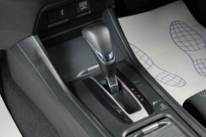 Honda Jade I Рестайлинг с пробегом 2019 года, цена 2 029 000 рублей, 56000 км, компактвэн, Автокод Объявления