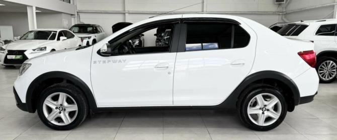 Renault Logan II Рестайлинг с пробегом 2020 года, цена 1 299 000 рублей, 120000 км, седан, Автокод Объявления