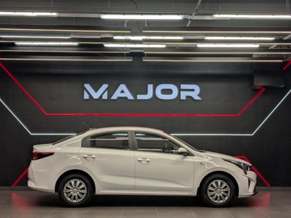 Kia Rio IV Рестайлинг с пробегом 2021 года, цена 1 390 000 рублей, 97751 км, седан, Автокод Объявления