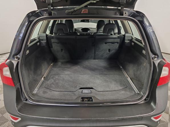 Volvo XC70 II с пробегом 2012 года, цена 1 449 000 рублей, 317621 км, универсал, Автокод Объявления