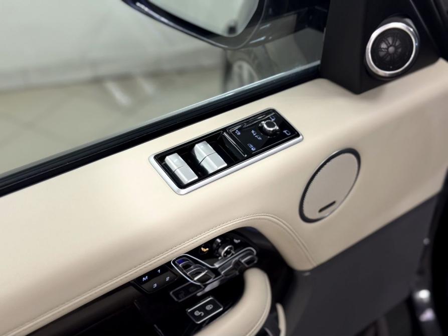Land Rover Range Rover IV Рестайлинг Санкт-Петербург  - изображение 31