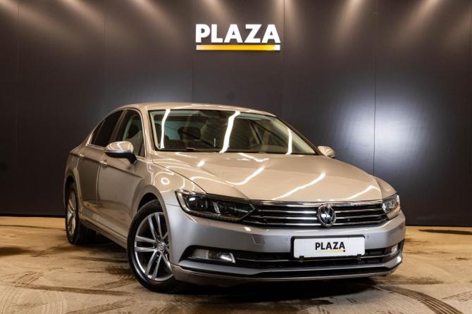 Volkswagen Passat B8 с пробегом 2017 года, цена 1 479 000 рублей, 168014 км, седан, Автокод Объявления