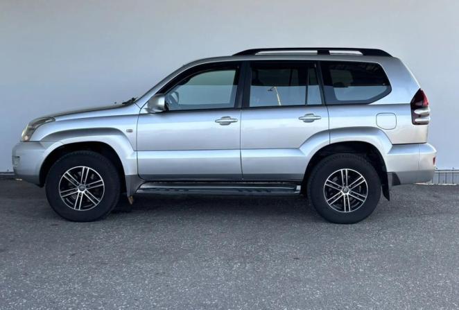 Toyota Land Cruiser Prado 120 Series Рестайлинг с пробегом 2007 года, цена 1 895 000 рублей, 180001 км, внедорожник, Автокод Объявления