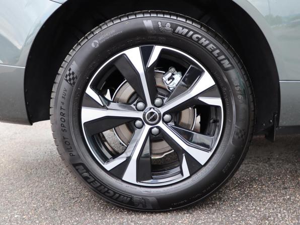 Volvo XC60 II Рестайлинг 2 с пробегом 2025 года, цена 6 290 000 рублей, 62 км, внедорожник, Автокод Объявления
