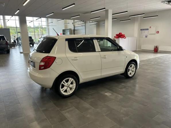 Skoda Fabia II Рестайлинг с пробегом 2012 года, цена 569 000 рублей, 311171 км, хэтчбек, Автокод Объявления