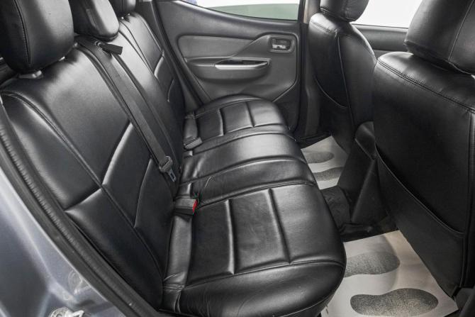Mitsubishi L200 V с пробегом 2016 года, цена 1 999 000 рублей, 218000 км, offers.body_type.unknown, Автокод Объявления