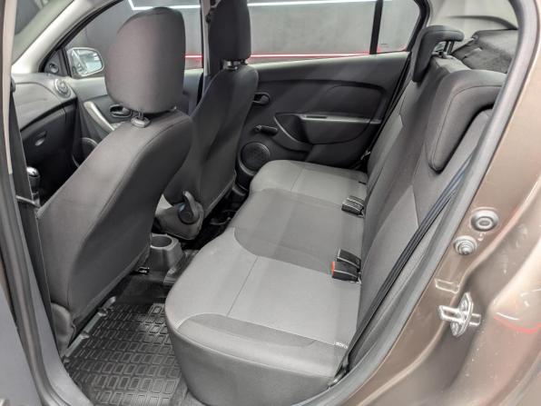 Renault Logan II Рестайлинг с пробегом 2021 года, цена 1 050 000 рублей, 72572 км, седан, Автокод Объявления