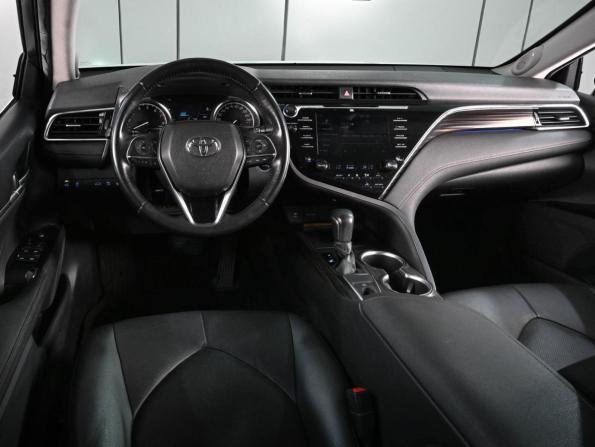 Toyota Camry VIII (XV70) с пробегом 2018 года, цена 3 100 000 рублей, 124415 км, седан, Автокод Объявления