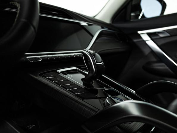 Geely Atlas Pro с пробегом 2023 года, цена 2 079 700 рублей, 33945 км, внедорожник, Автокод Объявления