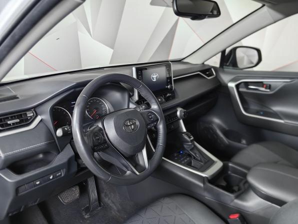 Toyota RAV4 V (XA50) с пробегом 2021 года, цена 3 089 000 рублей, 89372 км, внедорожник, Автокод Объявления