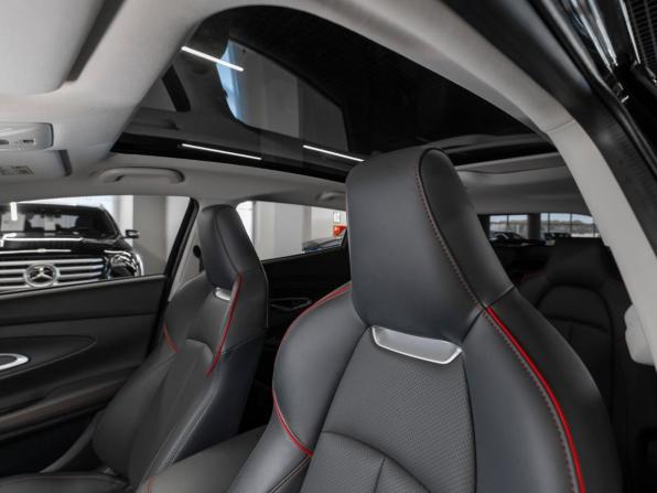 Changan UNI-T I с пробегом 2023 года, цена 2 290 000 рублей, 27943 км, внедорожник, Автокод Объявления