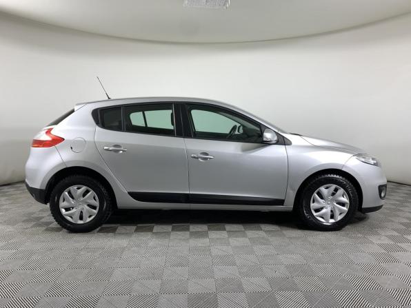Renault Megane III Рестайлинг с пробегом 2012 года, цена 745 000 рублей, 105000 км, хэтчбек, Автокод Объявления