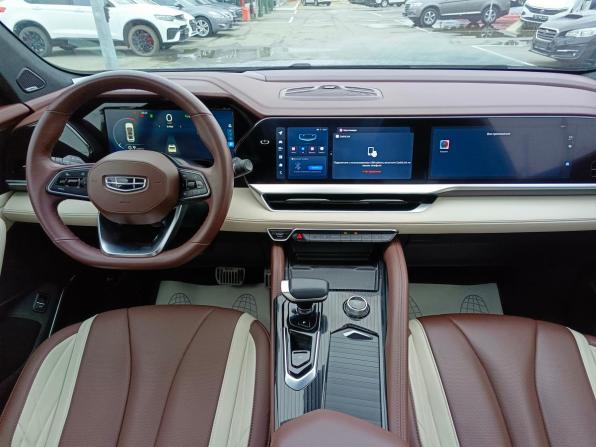 Geely Monjaro I с пробегом 2024 года, цена 3 099 995 рублей, 63467 км, внедорожник, Автокод Объявления