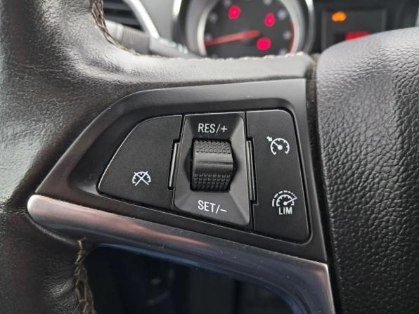 Opel Mokka I с пробегом 2014 года, цена 920 000 рублей, 141075 км, внедорожник, Автокод Объявления